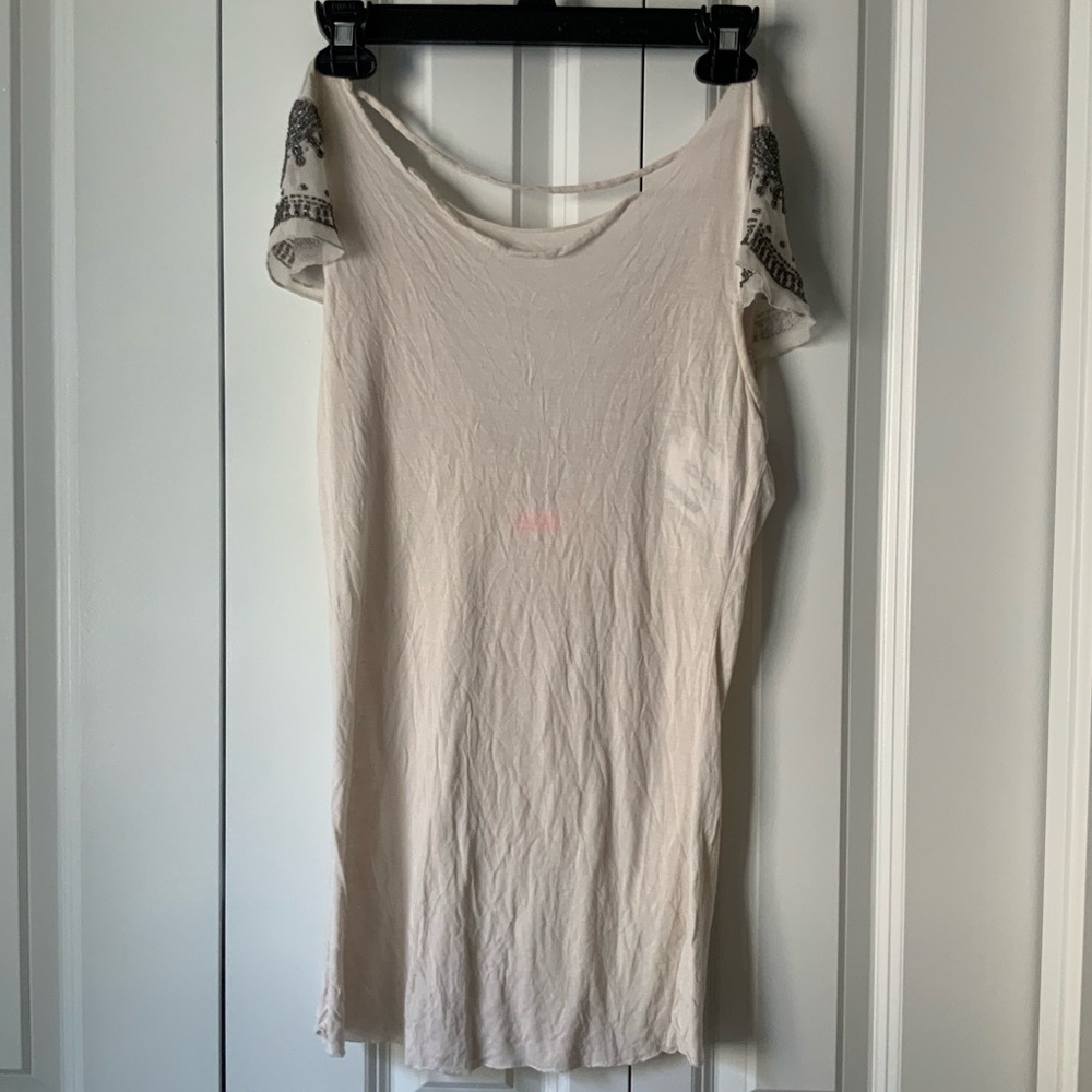 Summer tunic low-back capped sleeve